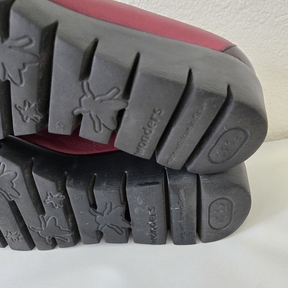 Wonders Fly Classic Leather Wedge Pumps Loafer Burgundy Size 39 Or US 9 - Picture 11 of 16